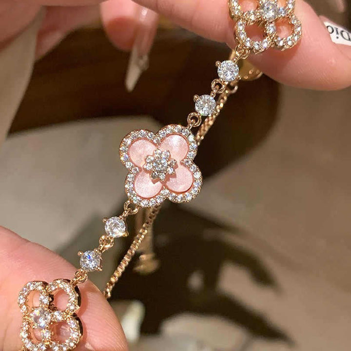 Sakura Bileklik